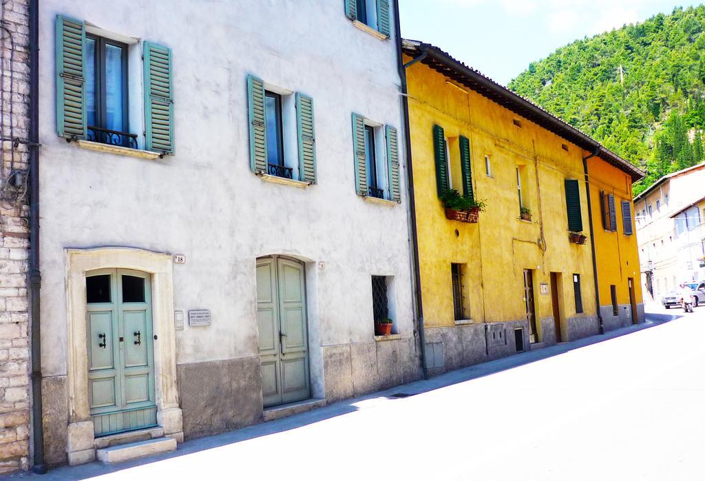 Camera Con Vista Fossombrone Dış mekan fotoğraf